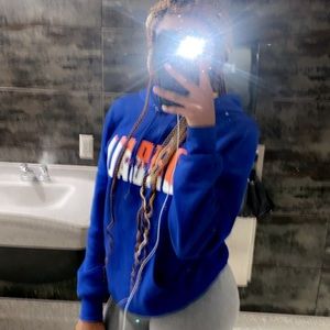 Meet your Posher, Teasia